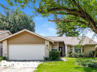 4215 W Terrace Creek Cir, Houston, TX 77014