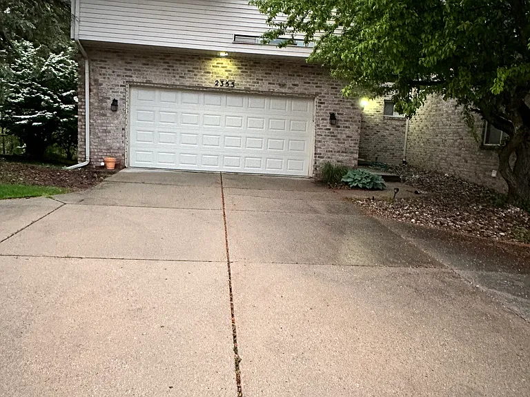 2355 Coyote Creek Dr — Photo 10