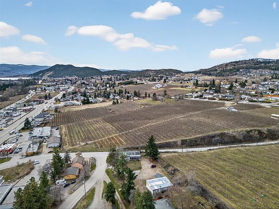 4th image of 10114 Newene Rd