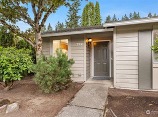 728 126th Ave NE UNIT 108, Bellevue, WA 98005