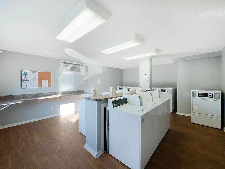 Northshore Flats — Photo 11