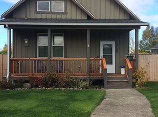 245 N 4th St, Buckley, WA 98321