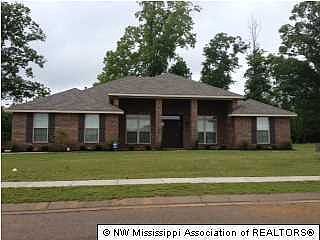 1st image of 2134 Woodridge Dr