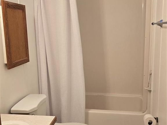 4th image of 8621 Xanthia Street