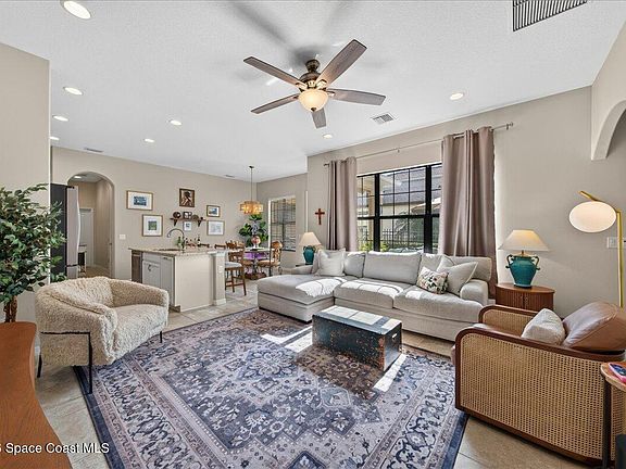 3rd image of 8860 Napolo Dr