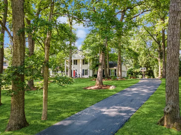 20940 W Exeter Rd, Kildeer, IL 60047