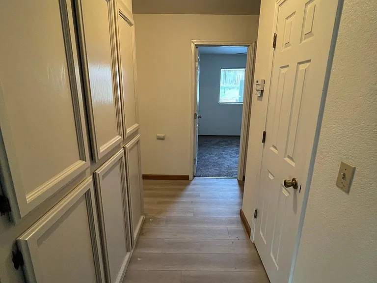 4630 Whitney Blvd — Photo 6