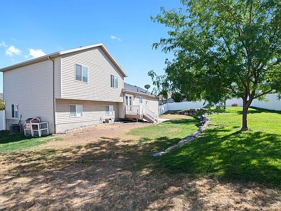 4th image of 3773 S Lake Vista Dr