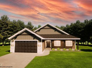 9150 N Secretariat Ln, Hayden, ID 83835