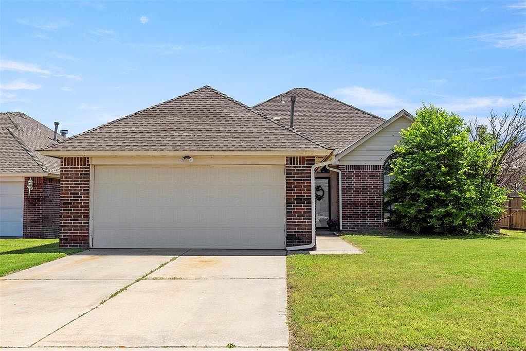 maron♡’s 4917 Flaming Oak Cv, Austin, TX 78749 | MLS #7803114 | Zillow