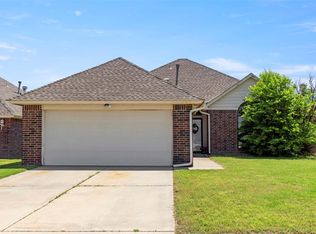 4917 Byron Cir, Yukon, OK 73099