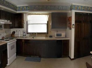 106 E South St, Morrison, IL 61270