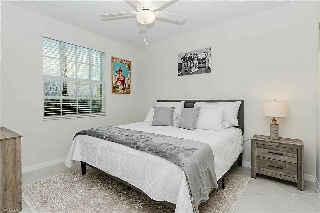 15835 Green Acres Ave — Photo 2