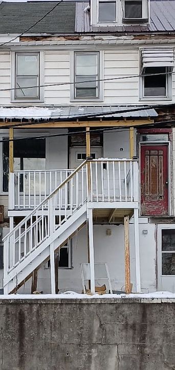 1st image of 193 Market St