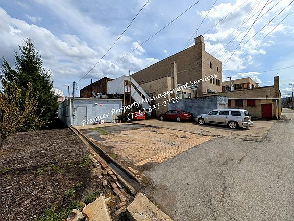 2nd image of 1109 7th Ave APT 1