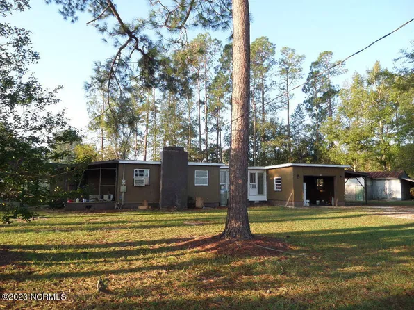 4825 River Road, Vanceboro, NC 28586