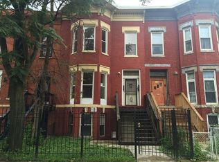 3142 W Walnut St #2, Chicago, IL 60612