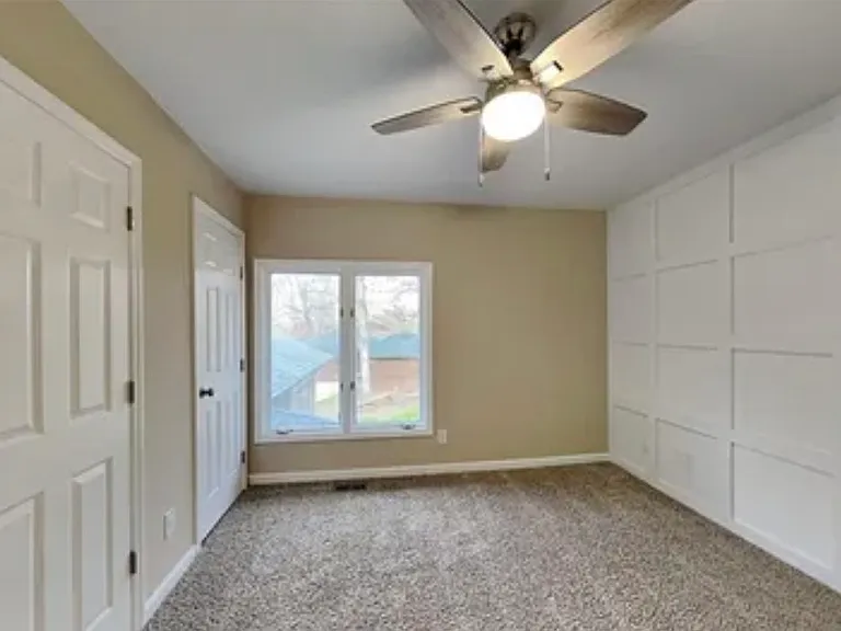16743 Clayton Rd — Photo 10