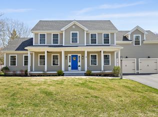 2 Genevieve Ln, Acton, MA 01720