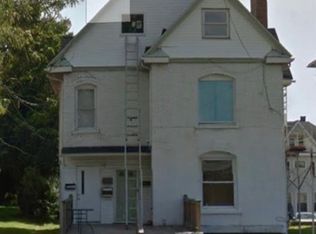 1206 Highland Ave APT 1, New Castle, PA 16105