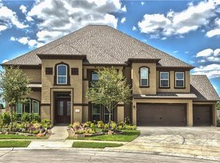 9902 Durango Path Ln, Cypress, TX 77433