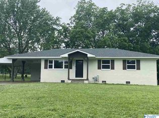 1009 McVille Rd, Boaz, AL 35957