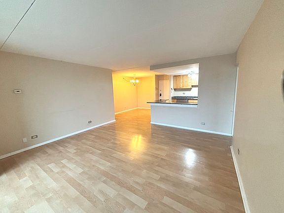 4th image of 2015 S Finley Rd APT 209