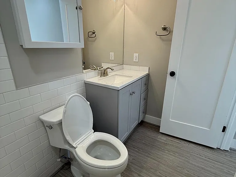 453 Walnut Dr — Photo 10
