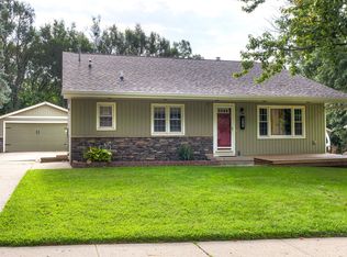 830 Linden Dr, Norwalk, IA 50211