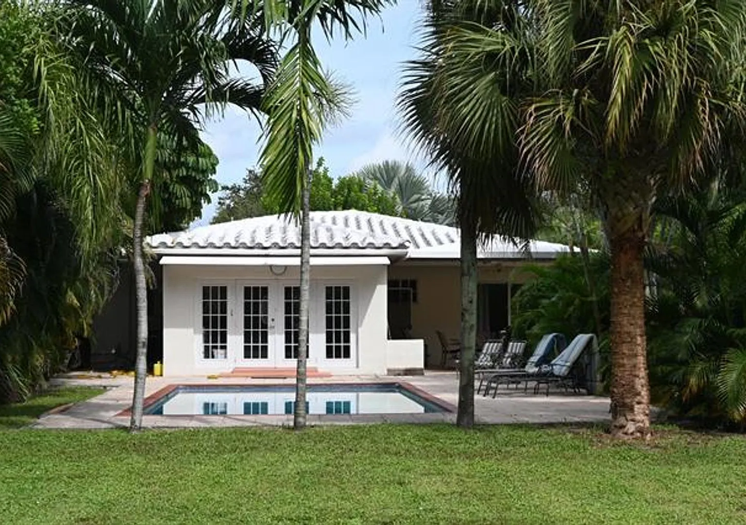 2418 Van Buren St # 2418, Hollywood, FL 33020 — Photo 4