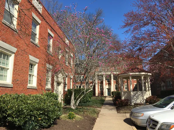 523 Bashford Ln, Alexandria, VA