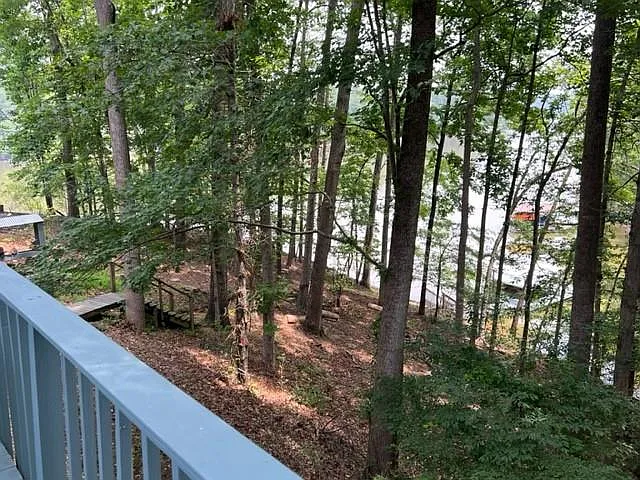 8010 Hickory Ct — Photo 23
