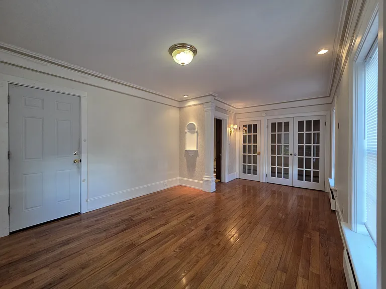 85 Pierce St — Photo 10