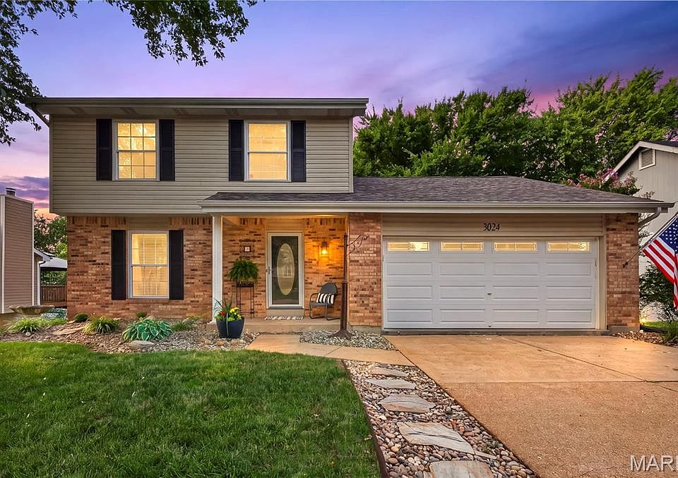 1st image of 3024 Armona Dr