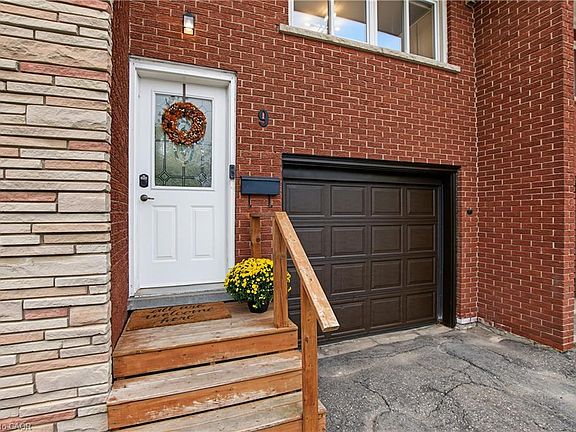 4th image of 9 Greenbrook Dr