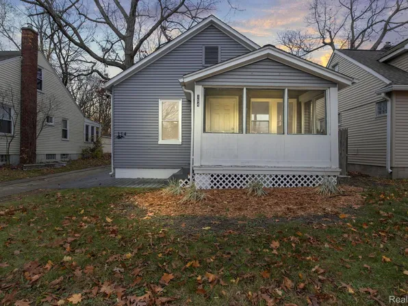 154 Stratford Rd, Ferndale, MI 48220
