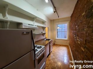 23 Temple St #101, West Roxbury, MA 02132