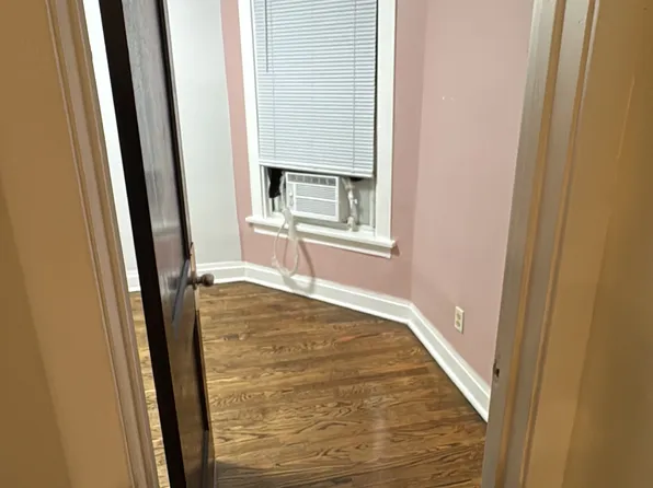 920 N Avers Ave APT 2, Chicago, IL 60651