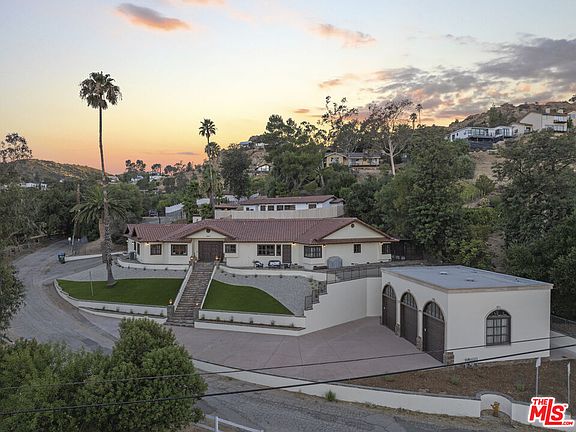4th image of 23911 Homezell Dr