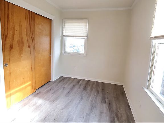 2nd image of 27 Westfield Dr