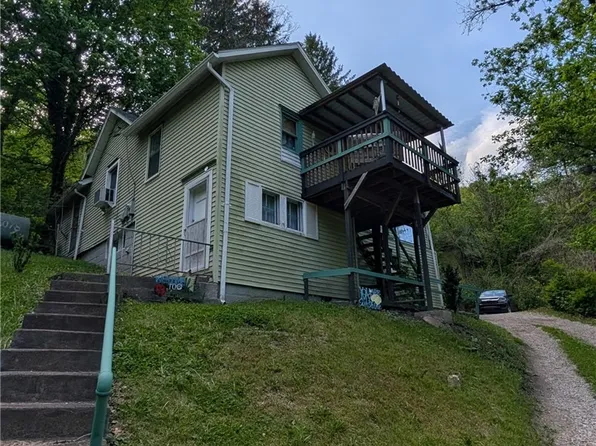65078 Indian Run Rd, Bellaire, OH 43906