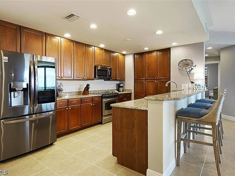5781 Cape Harbour Dr #1102 — Photo 9