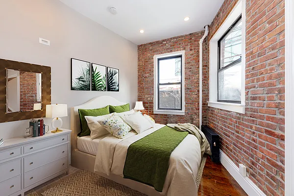 Rented by Douglas Elliman | media 30