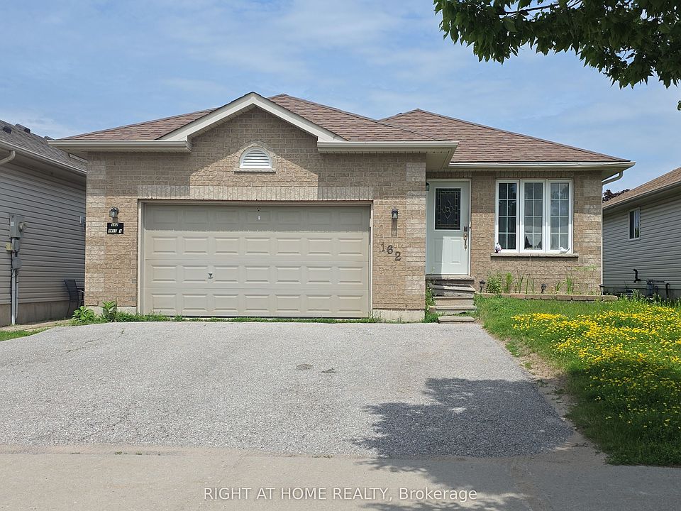 1st image of 162 Hanmer St E