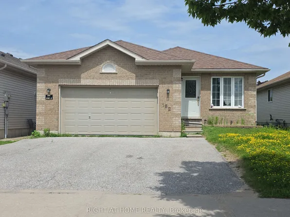 162 Hanmer St E, Barrie, ON L4M 6W2