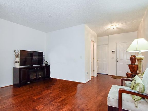 5th image of 6337 Osprey Lake Cir