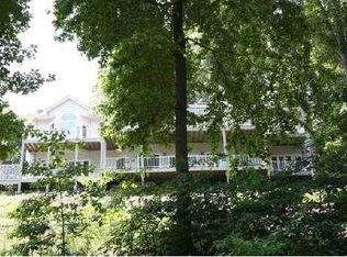 25 Bracebridge Rd, Rogers, AR 72756