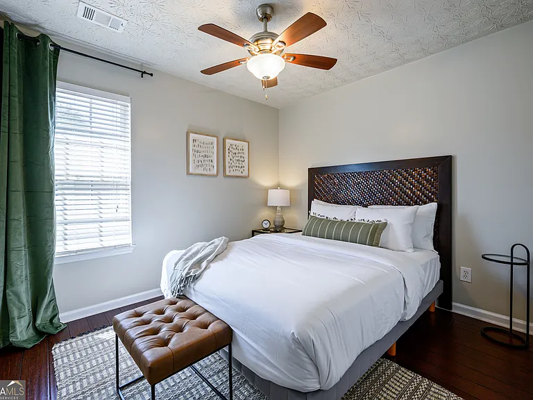 1431 Bay Overlook Dr — Photo 17