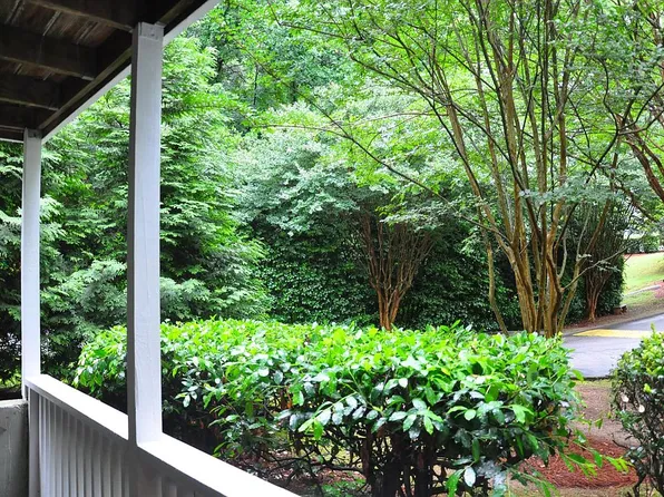 1941 Brian Way, Decatur, GA 30033