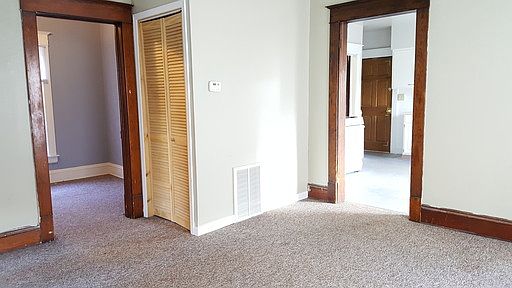 1st image of 812 1st St NW #2